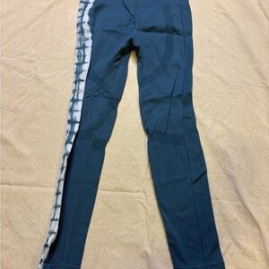 Blue Leggings with Tie-Dye Stripe